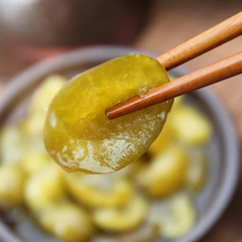 Pickled green plum 340g