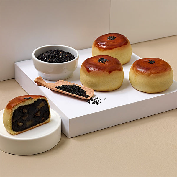 TAEGEUKDANG Assorted Moon Cake, 70g X 12pcs 840g