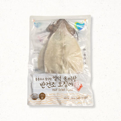 Half-Dried Squid (Vaccum Pack) 3ea/1pack 540g