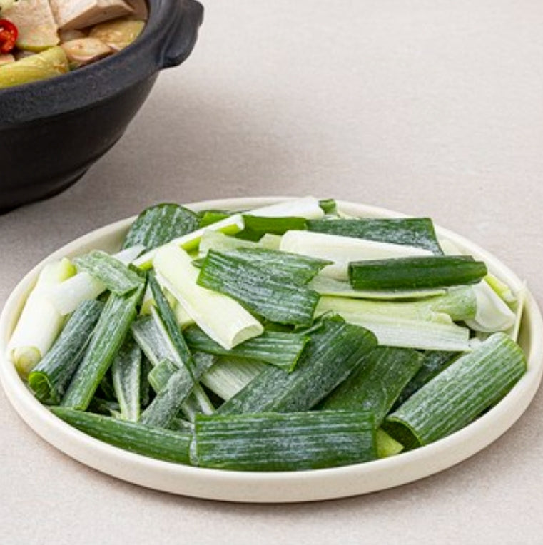 Korean Sliced Leek (half cut) 450g